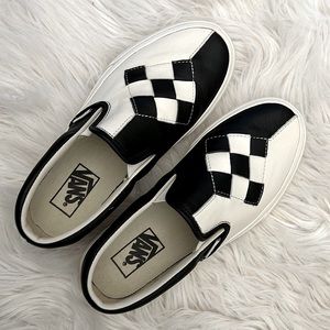 Vans Classic Slip-on Woven Leather Woman Shoe - Black & White